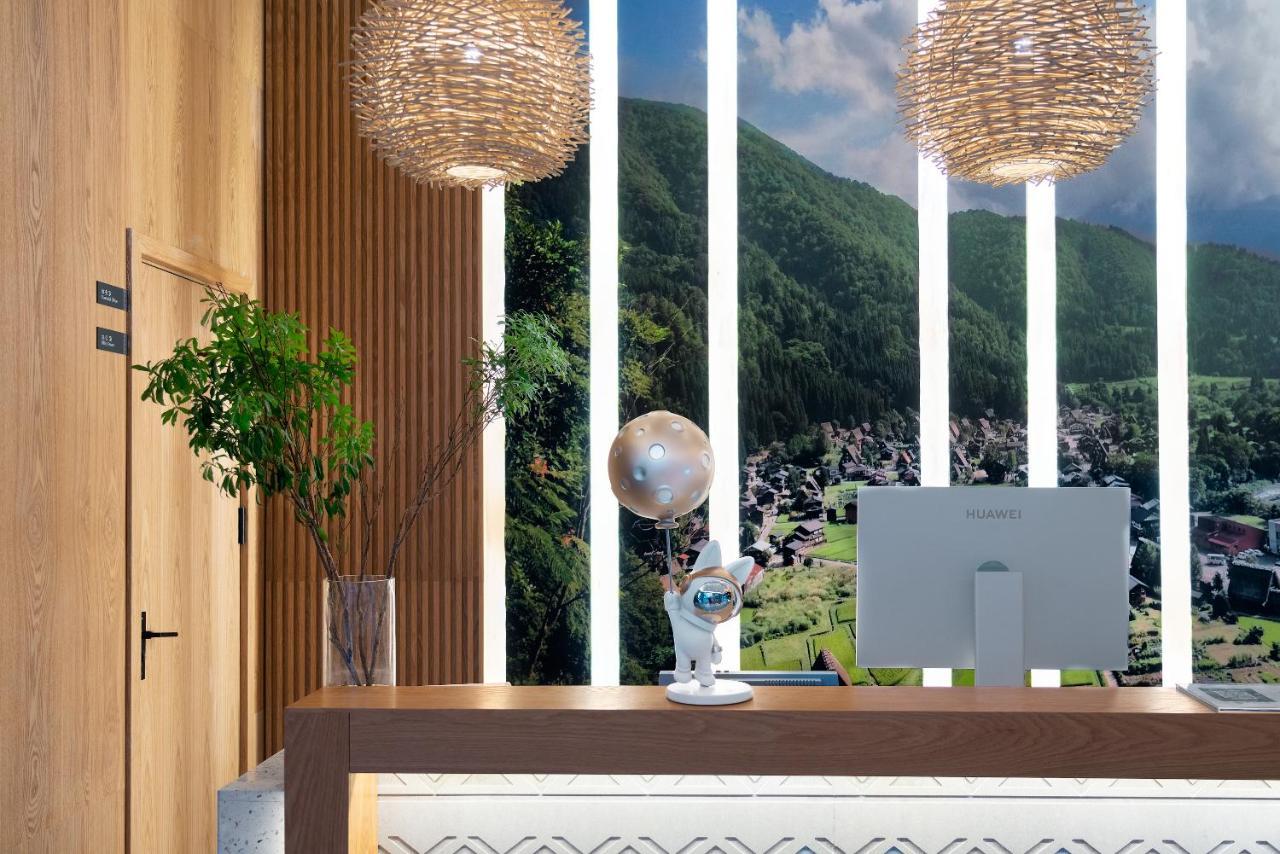 True Go Hotel Chengdu Eksteriør billede
